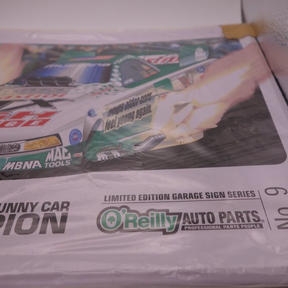 Two(2) Funny Car Champion Tin Picture Plaques (Tony Pedregon & Castrol Racing) - Picture 5 of 13